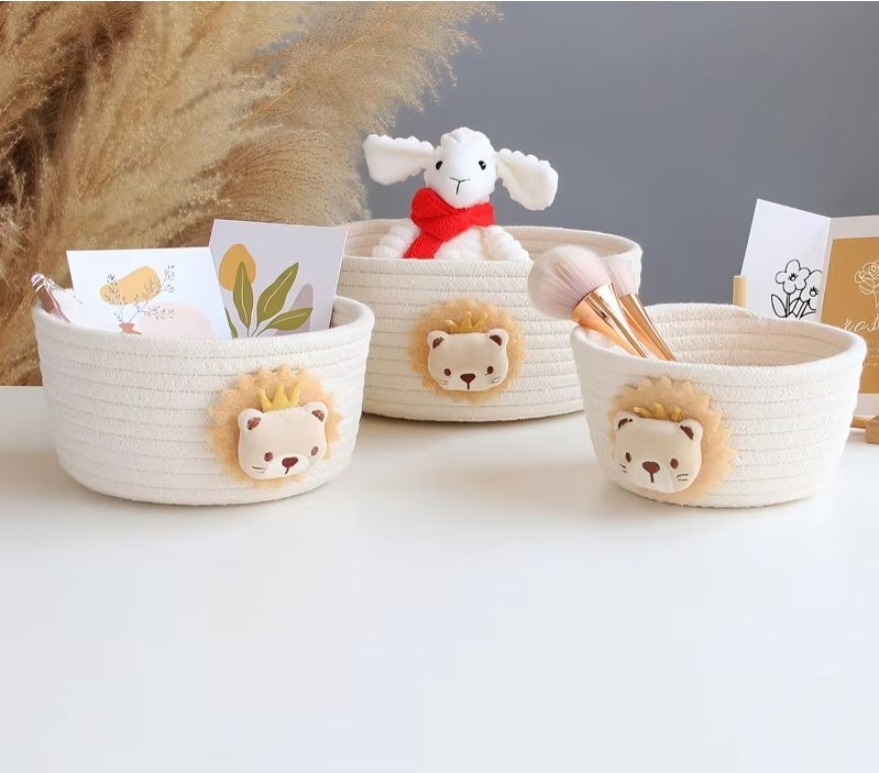 Cartoon Animals Hand Woven Storage Basket Kids Toys Desktop Organizer Sundries Storage Box Laundry Baskets storage box BB03