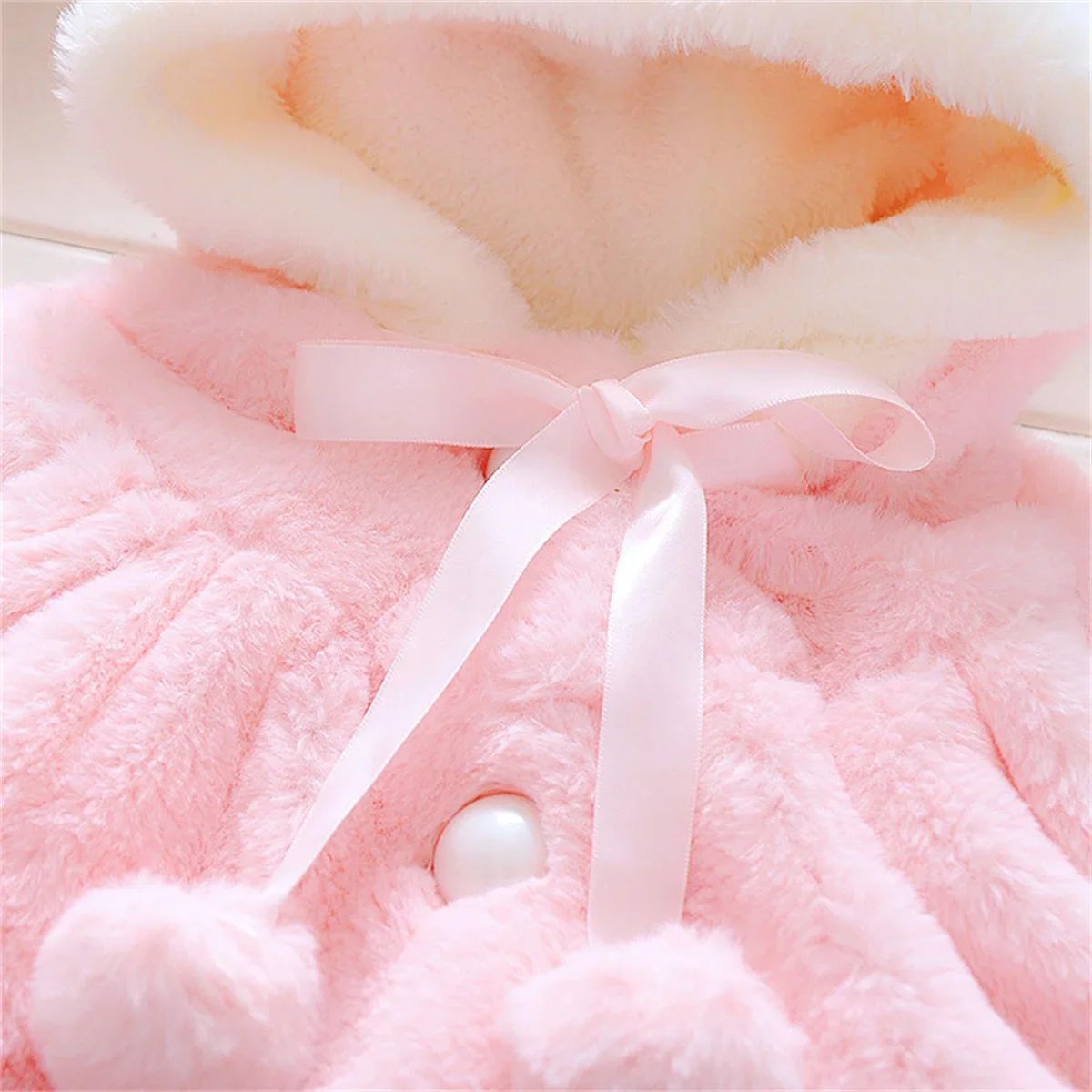 Winter Baby Girl Jacket Sweet And Cute Warm Hooded Rabbit Ear Wool Sweater Minimalist Children'S Clothing Suitable For 0-1 Year BB09